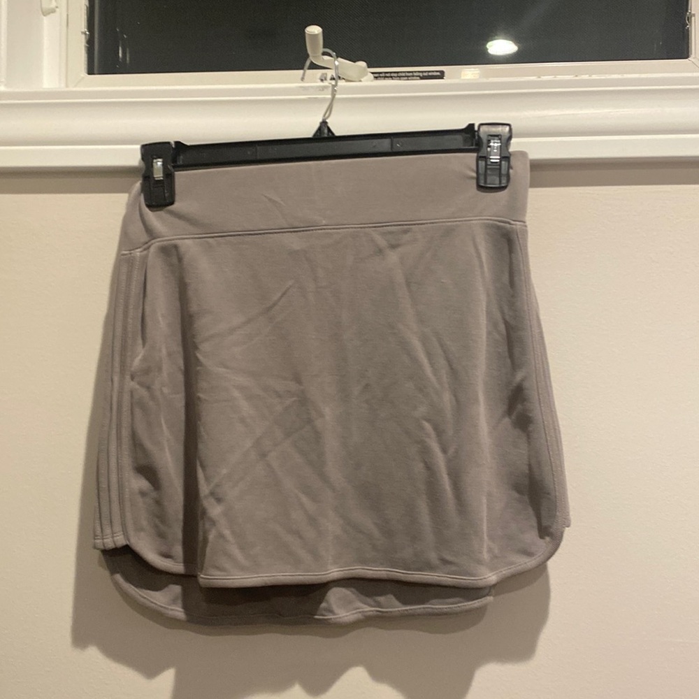 Too small for me   Perfect skirt for over bathing suit or running errands
